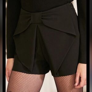 Claudie Pierlot black Edmond bow from shorts 38
